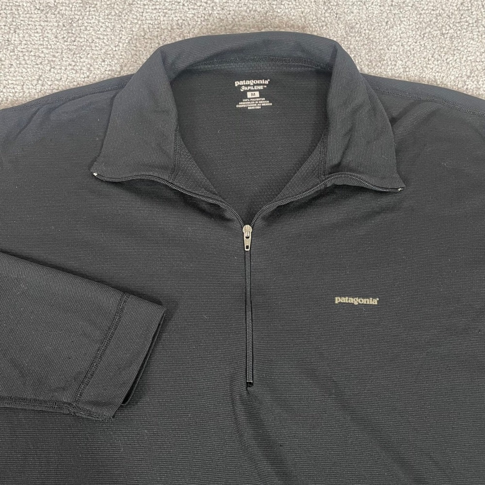 Patagonia Capilene 1/4 Zip Base Layer Mens Medium Midweight Zip T Pullover Black
